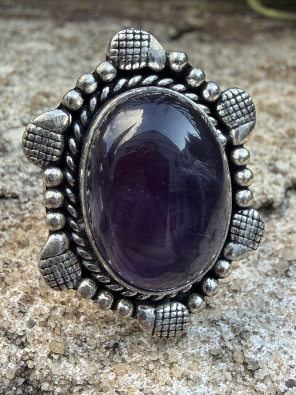 Boho Amethyst Cabochon Statement Ring 8 Silver Tone Beaded Lattice Shield Gothic